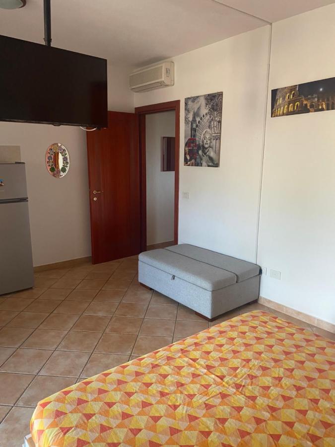 Da Giulia Le Mimose Apartment Olbia Exterior photo